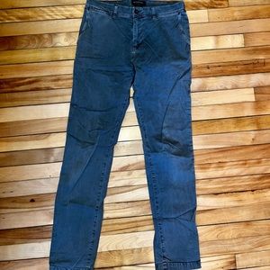 Men’s American Eagle chinos